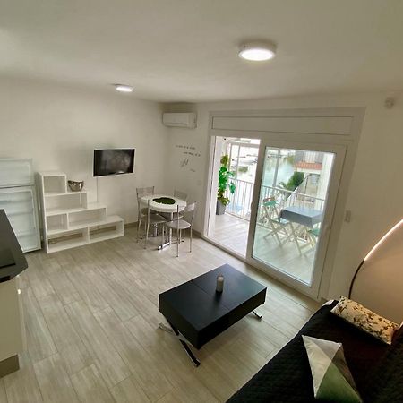 Superbe Appartement , Tout Confort, 40 M2 + 10 M2 Terrasse Ampuriabrava Exterior foto
