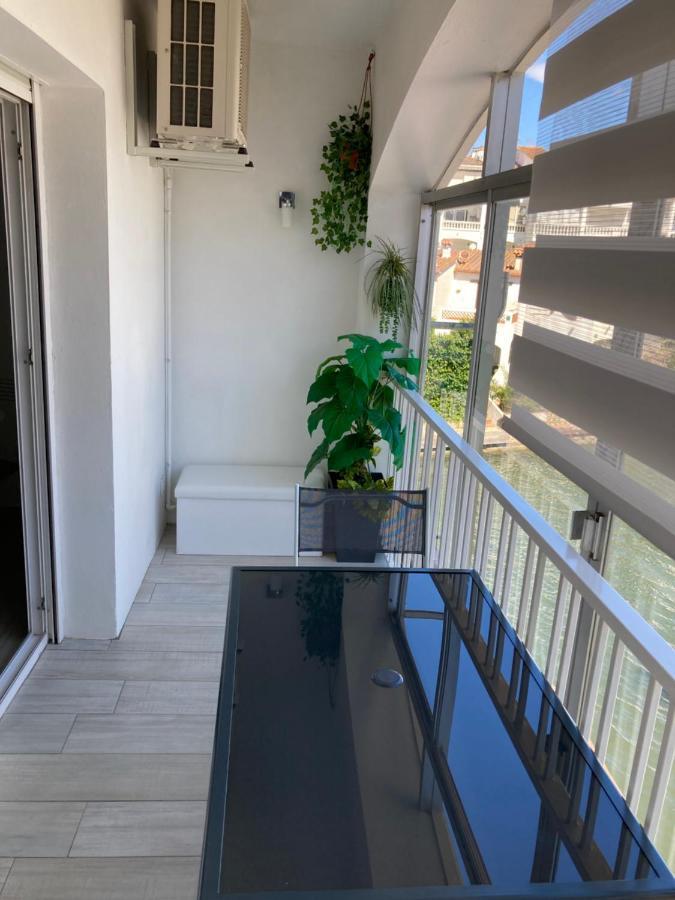 Superbe Appartement , Tout Confort, 40 M2 + 10 M2 Terrasse Ampuriabrava Exterior foto